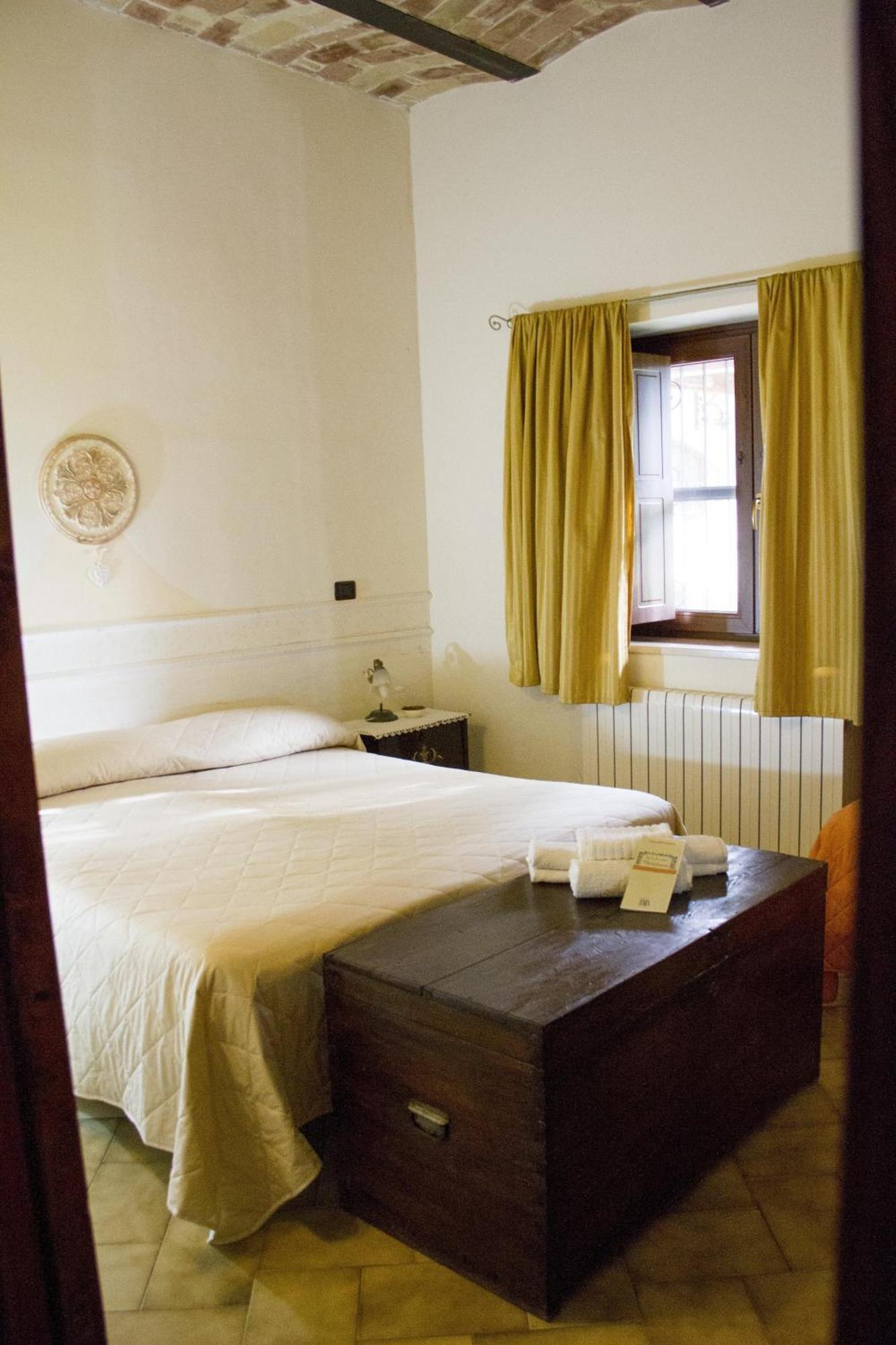 Casa Dell'Arciprete B&B Arielli Phòng bức ảnh